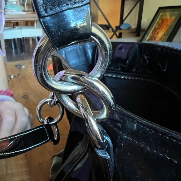 Black patent Coach bag - Picture 4 of 6